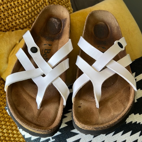 Birkenstock Sandals Betula White. Shiny. Sz 39 (US Sz8). - Picture 2 of 6